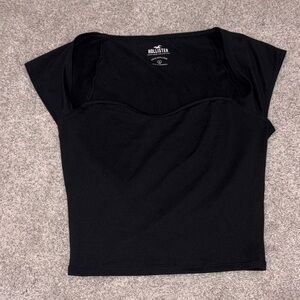 Hollister must have collection sweet heart neckline top